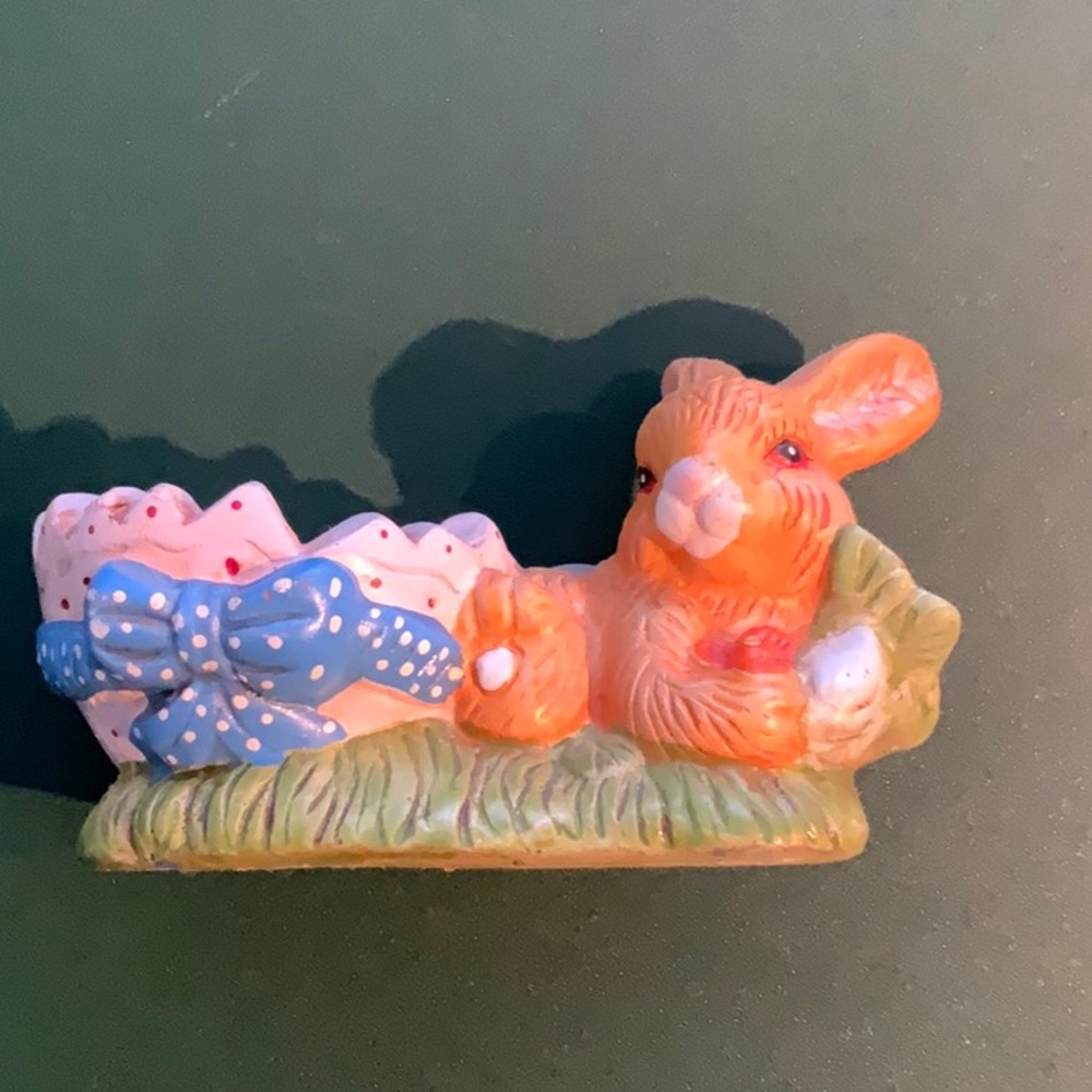 Bunny Egg Ceramic Trinket